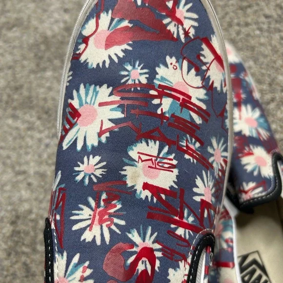 Vans Slip-On Sneakers - Graffiti Floral Print | Size Men’s 9.5 / Women’s 11 - Picture 3 of 4